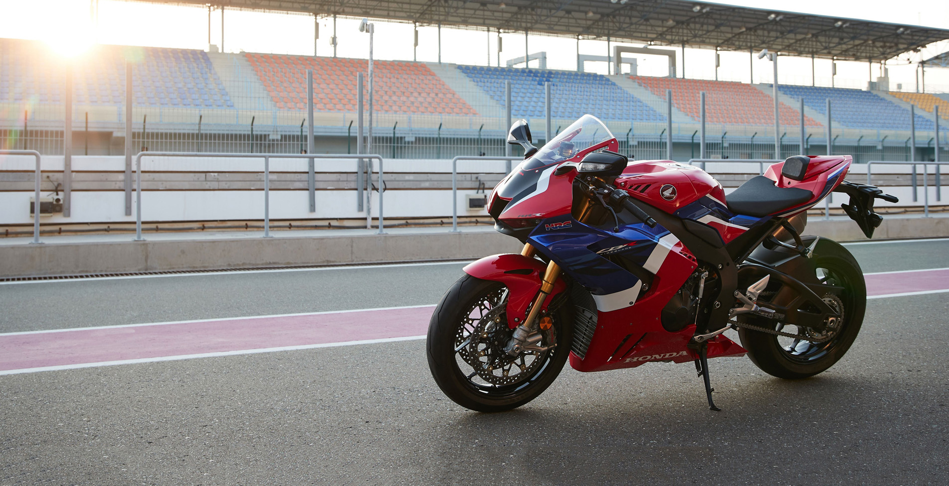 Honda CBR1000RR-R SP FIREBLADE Middle East & Africa